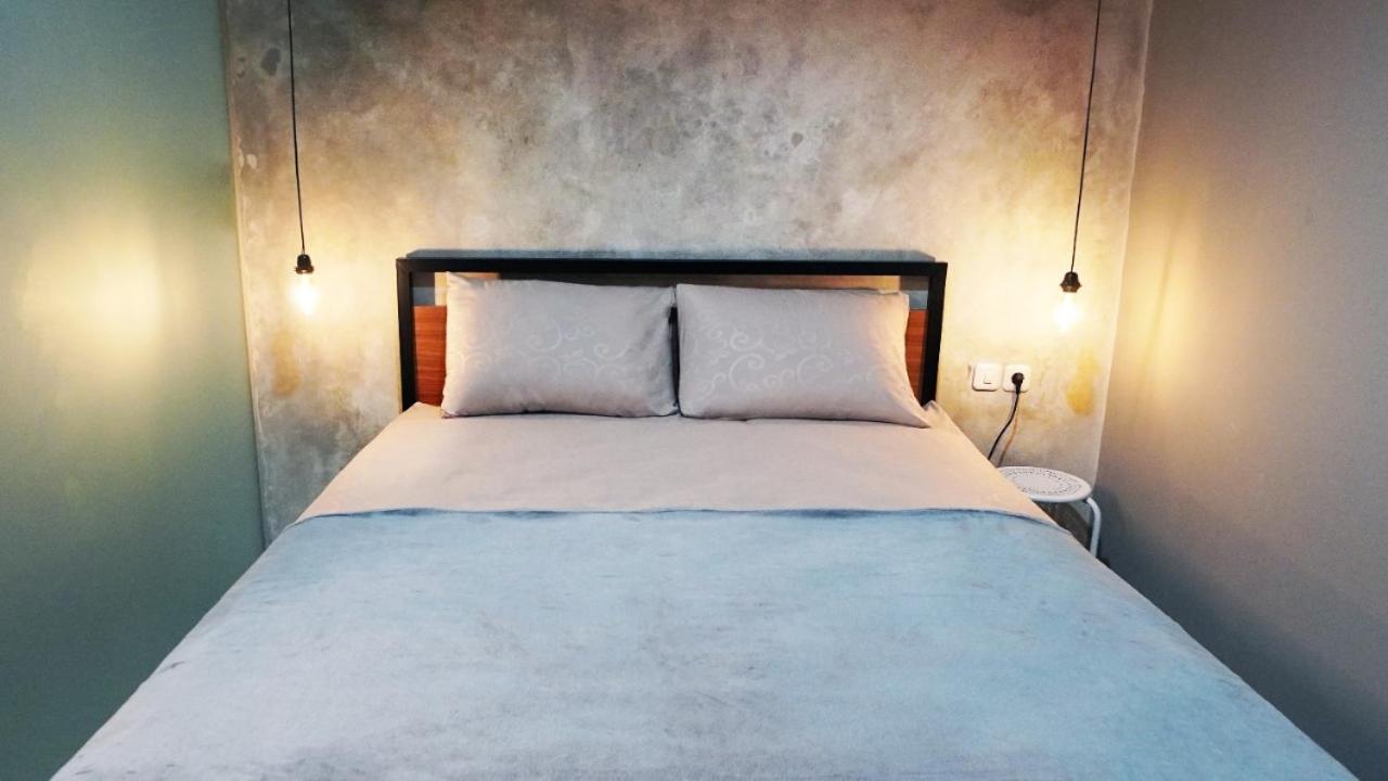 Hostel 18 Pasangan Butuh Surat Nikah Бандунг Экстерьер фото